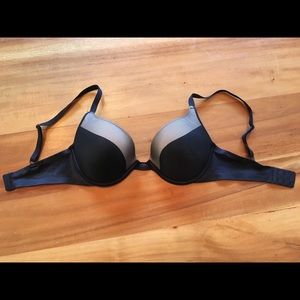 Walcoal black bra 32DD